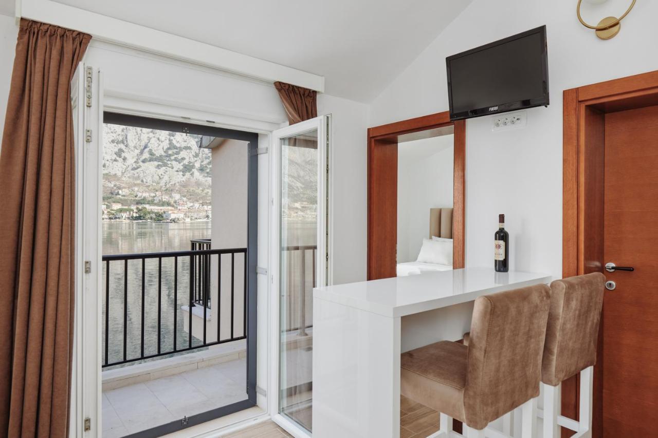 Apartments Rozer Kotor Zewnętrze zdjęcie