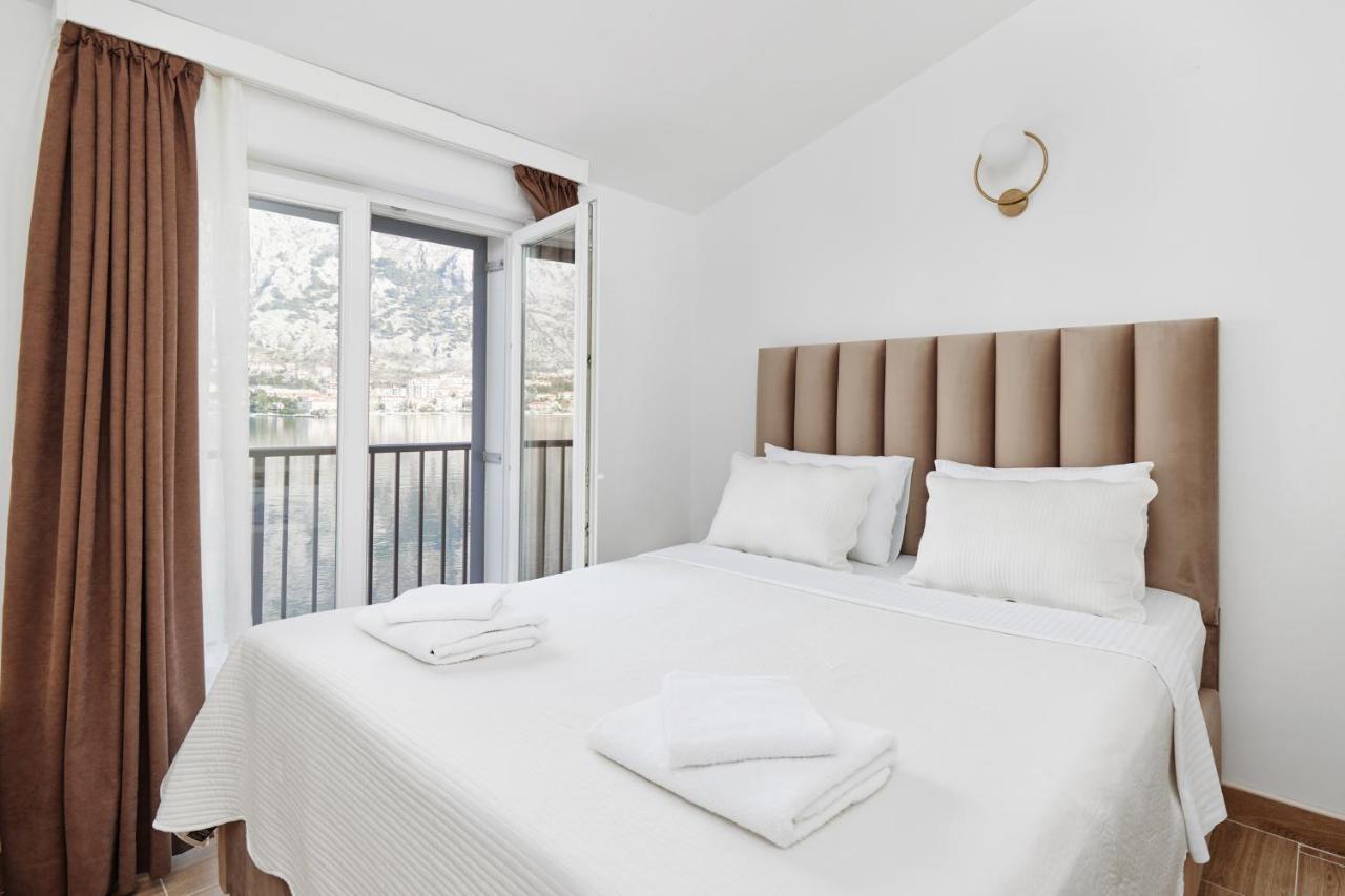 Apartments Rozer Kotor Zewnętrze zdjęcie